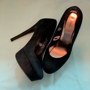 5” Platform Black Faux Suede Heels